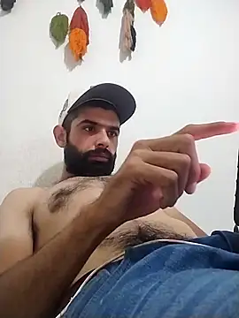 Snapshot of Barbas44420 chatting on 05-14-26, 12:39 Barbas44420 online show from 05-14-26, 12:39