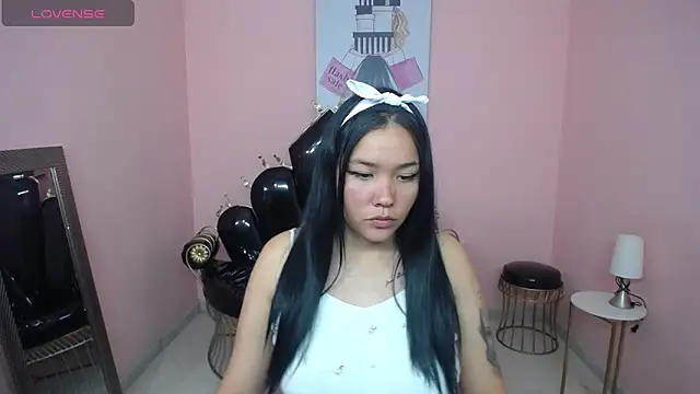 Melody 1  online show from 04-21-26, 01:42