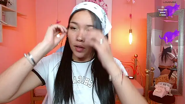 Snapshot of Melody_1_ chatting on 05-30-26, 03:14 Melody 1 online show from 05-30-26, 03:14