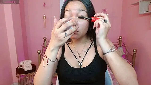 Snapshot of Melody_1_ chatting on 06-06-26, 03:33 Melody 1 online show from 06-06-26, 03:33