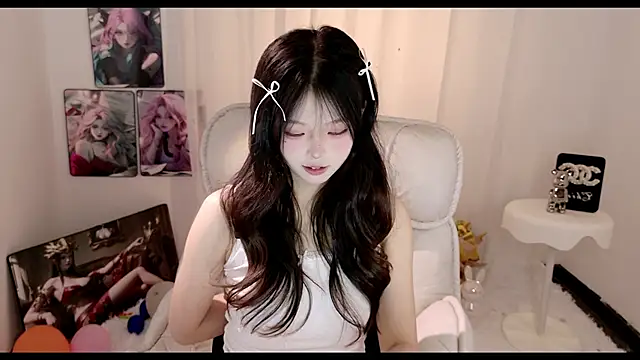 ChuYI-007 online show from 06-11-26, 09:40