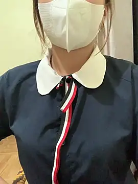 Ninaa18 online show from 05-05-26, 02:36