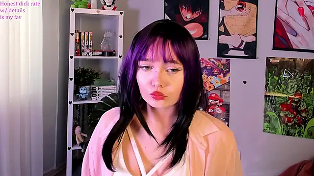 Tomie Kawakami online show from 04-22-26, 06:49