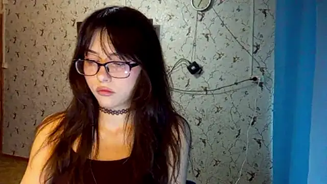 Snapshot of DelicaBrome chatting on 05-28-26, 11:07 DelicaBrome online show from 05-28-26, 11:07