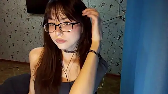 Snapshot of DelicaBrome chatting on 05-30-26, 11:40 DelicaBrome online show from 05-30-26, 11:40