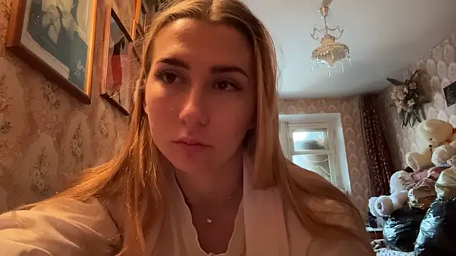 MandyVandy online show from 04-29-26, 05:33
