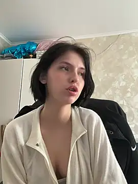 sennie x online show from 04-28-26, 11:04