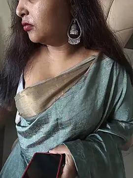 Snapshot of samanatha91 chatting on 05-26-26, 02:40 samanatha91 online show from 05-26-26, 02:40
