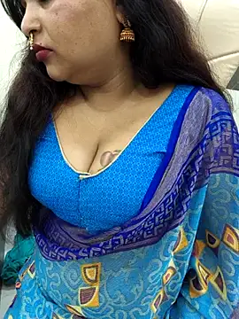 Snapshot of samanatha91 chatting on 06-08-26, 04:24 samanatha91 online show from 06-08-26, 04:24