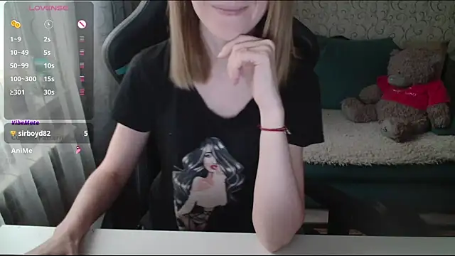  AlliceCullen  online show from 04-26-26, 03:42