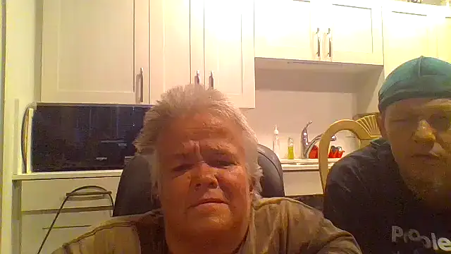Snapshot of smokinhotshorty chatting on 07-20-26, 04:09 smokinhotshorty online show from 07-20-26, 04:09