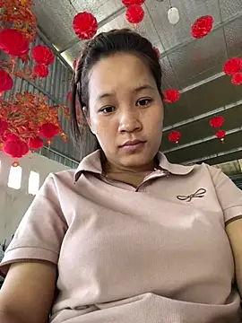 Snapshot of beli001 chatting on 06-08-26, 08:26 beli001 online show from 06-08-26, 08:26