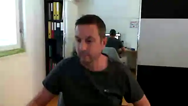 FeelFree88-ZH online show from 04-20-26, 12:19