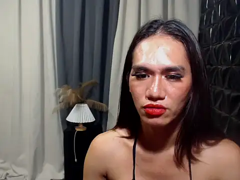Queen Haliyah online show from 05-15-26, 11:34