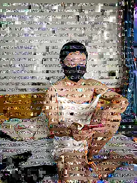 Snapshot of mmyun6 chatting on 05-18-26, 01:39 mmyun6 online show from 05-18-26, 01:39