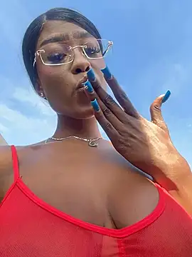 CocoaLuxeXXX online show from 07-02-26, 01:17