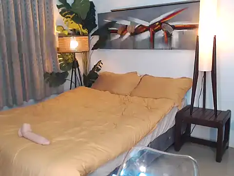 Tssassy online show from 04-20-26, 04:21