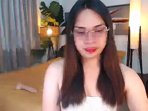 Snapshot of Tssassy chatting on 04-21-26, 03:24 Tssassy online show from 04-21-26, 03:24