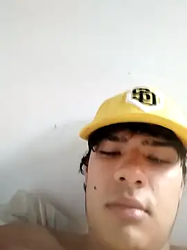 Snapshot of daniel_master chatting on 04-21-26, 01:50 daniel master online show from 04-21-26, 01:50