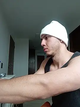 Maxx valiant online show from 04-23-26, 12:04