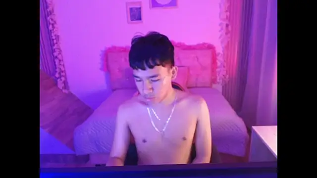 Cata Saeeenz online show from 05-25-26, 01:55