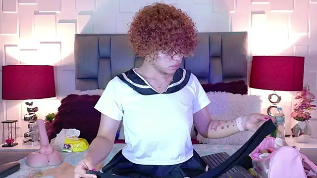 KeiryGinger online show from 06-12-26, 03:27