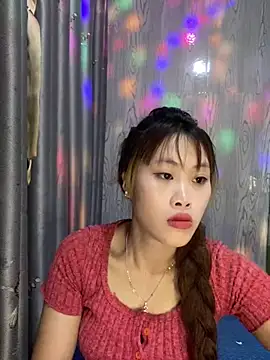 Snapshot of Ly-sexyy chatting on 04-26-26, 07:17 Ly-sexyy online show from 04-26-26, 07:17
