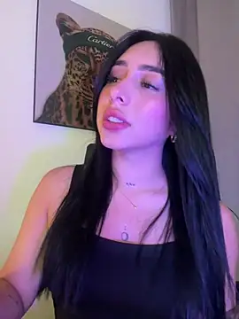 Snapshot of IsabellaNoir_ chatting on 04-28-26, 10:15 IsabellaNoir online show from 04-28-26, 10:15
