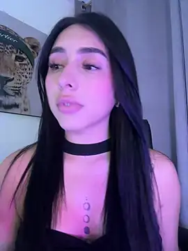 Snapshot of IsabellaNoir_ chatting on 05-16-26, 11:46 IsabellaNoir online show from 05-16-26, 11:46