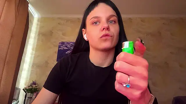 Alice qte online show from 04-27-26, 01:31