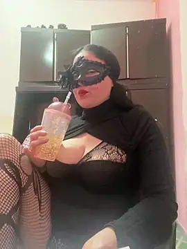 Snapshot of gattitta29 chatting on 05-11-26, 07:55 gattitta29 online show from 05-11-26, 07:55