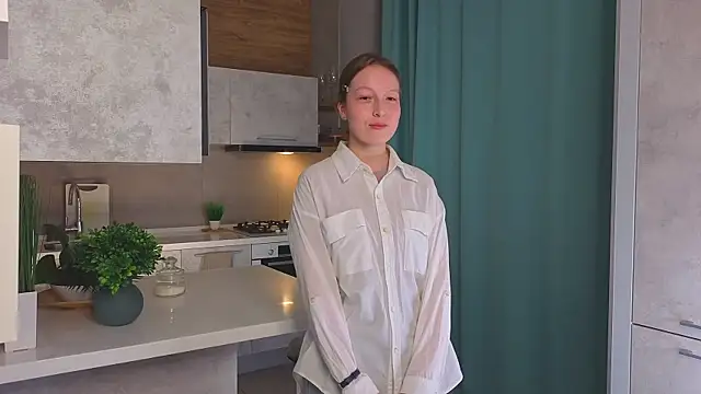 KeIIeyStrong online show from 04-25-26, 05:32