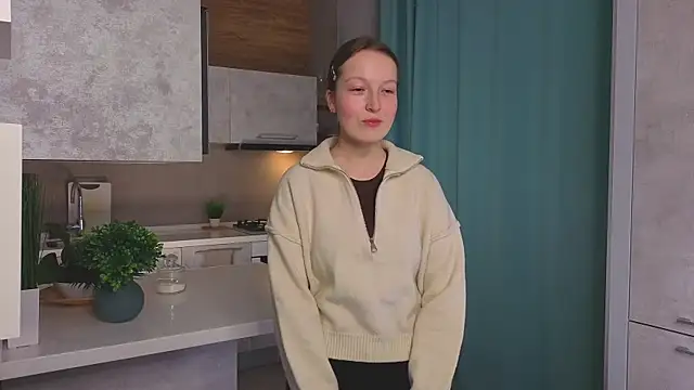 KeIIeyStrong online show from 04-26-26, 04:37