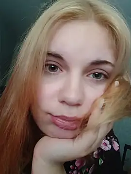LoisFox online show from 05-26-26, 11:28