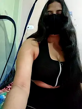 Snapshot of Priya_9945 chatting on 05-02-26, 11:37 Priya 9945 online show from 05-02-26, 11:37