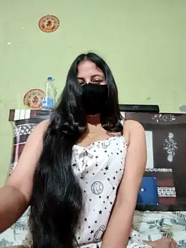 Snapshot of Priya_9945 chatting on 06-12-26, 07:51 Priya 9945 online show from 06-12-26, 07:51