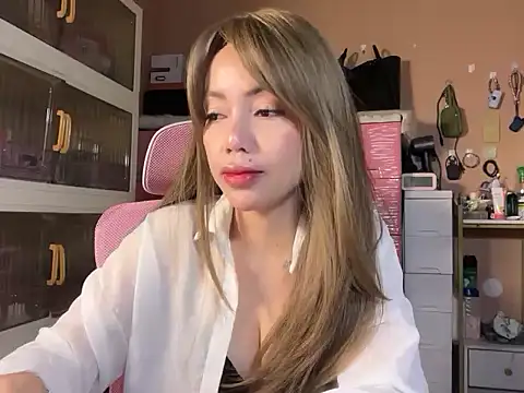 sweet glam online show from 07-19-26, 08:07