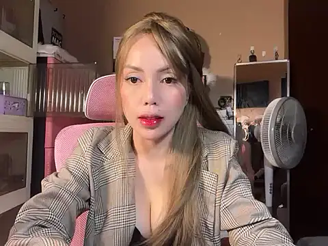 sweet glam online show from 07-22-26, 12:08