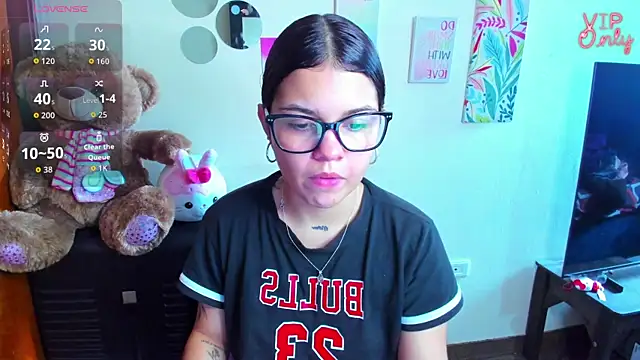 angelina 77 online show from 05-29-26, 03:54