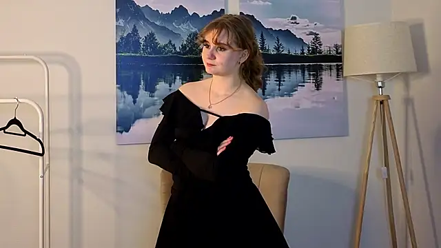 AngelicaAlfano online show from 04-25-26, 01:41