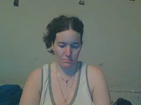 Snapshot of Mini83 chatting on 05-10-26, 06:24 Mini83 online show from 05-10-26, 06:24