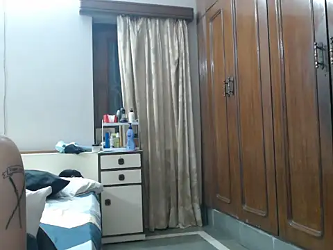 bunny bulk  online show from 04-21-26, 07:06