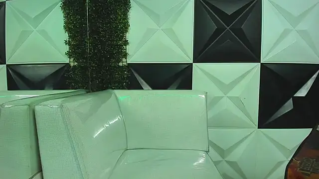 Snapshot of jbarto_ chatting on 05-19-26, 01:39 jbarto online show from 05-19-26, 01:39