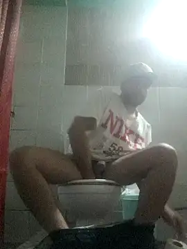 Snapshot of Parejas-2026 chatting on 05-15-26, 10:06 Parejas-2026 online show from 05-15-26, 10:06