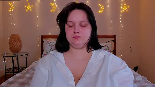Snapshot of Blossom_Soniya chatting on 05-02-26, 01:43 Blossom Soniya online show from 05-02-26, 01:43