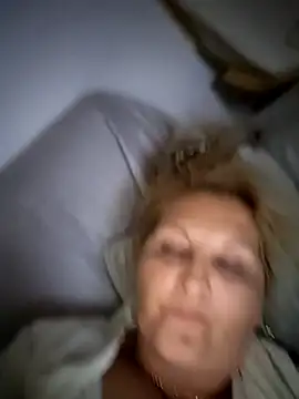 Divineblond online show from 09-26-25, 05:28