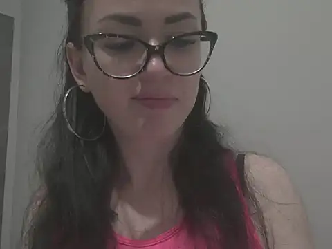 Snapshot of CallMeSugar chatting on 05-21-26, 07:21 CallMeSugar online show from 05-21-26, 07:21