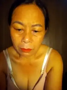 Snapshot of Ari-Na9 chatting on 06-12-26, 05:56 Ari-Na9 online show from 06-12-26, 05:56