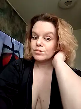 Maryquenn online show from 04-30-26, 09:37