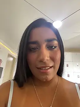 Snapshot of SaryJonex chatting on 04-29-26, 02:10 SaryJonex online show from 04-29-26, 02:10